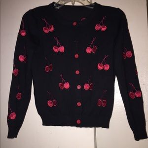 CHERRY 🍒 🍒 CUTE Cardigan/Sweater 😍 small